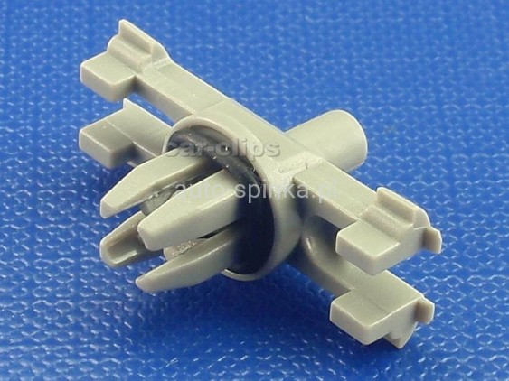 C70636G.jpg