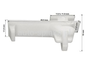 C70650 Spinka listwy bocznej drzwi BMW 51137269367